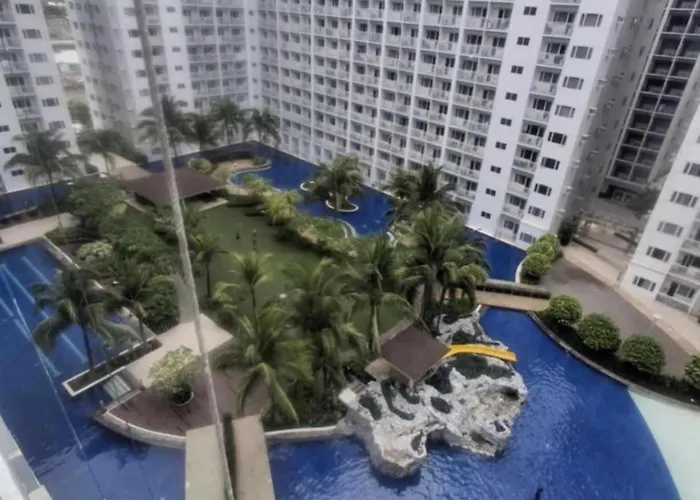 2 Bedroom Shore Mall Of Complex Aparthotel